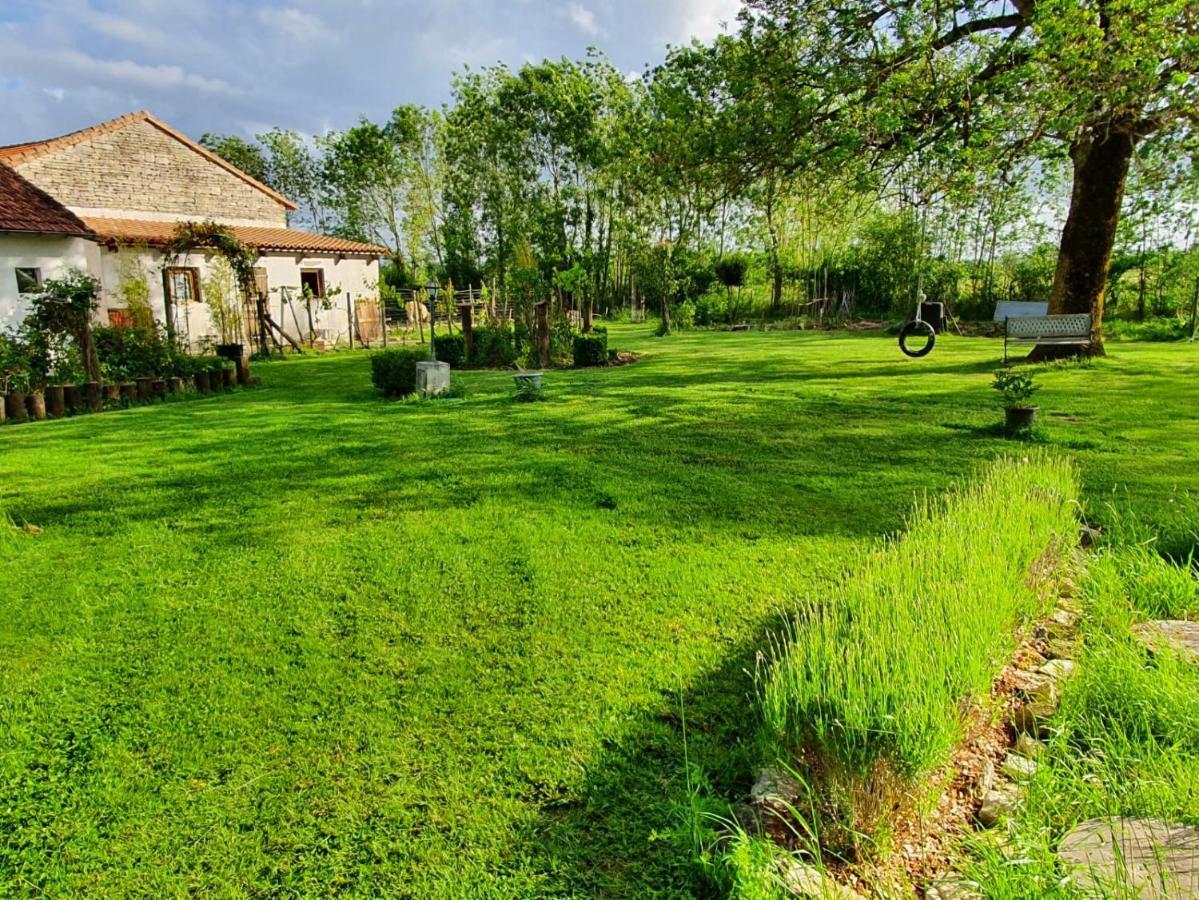La Fontenelle Meuble Apartment